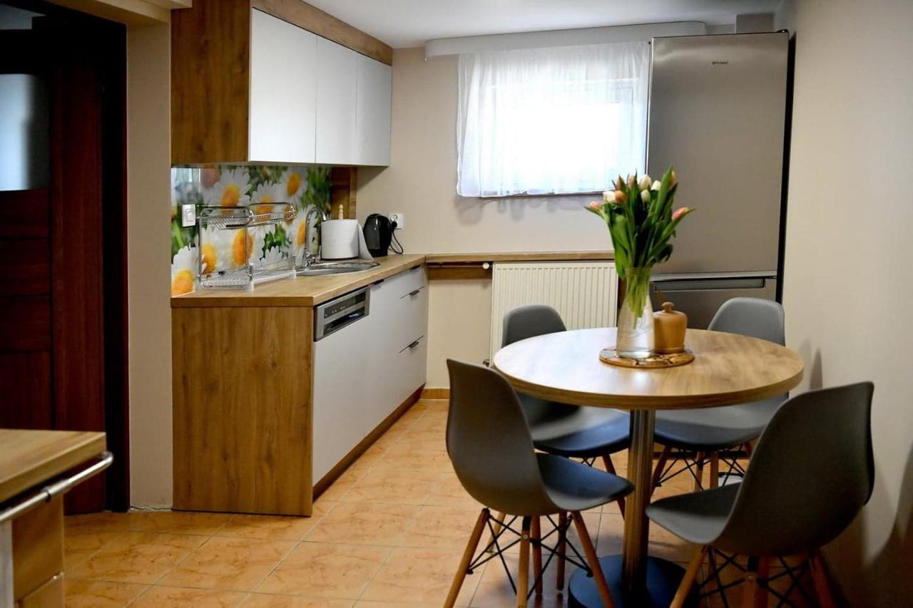 Apartament Anna Bachowice Buitenkant foto